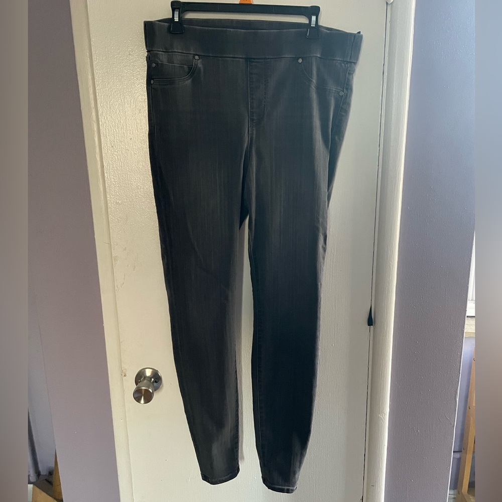 Liverpool Elizabeth Super Skinny Jeans Size 32